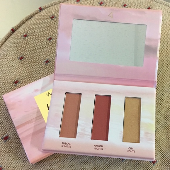 🎉HP🎉 New Wander Beauty Highlight & Blush Dusk to Dawn Palette - Picture 1 of 6
